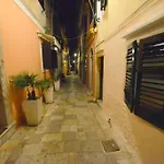 Cosy Little Modern-Rustic Apartment In Corfu Center.